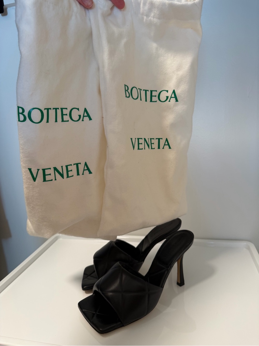 Bottega Veneta Black Quilted Leather Heeled Mules - Picture 3 of 7